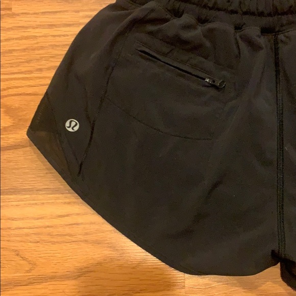 lululemon athletica Pants - LuluLemon Track Short Size 6